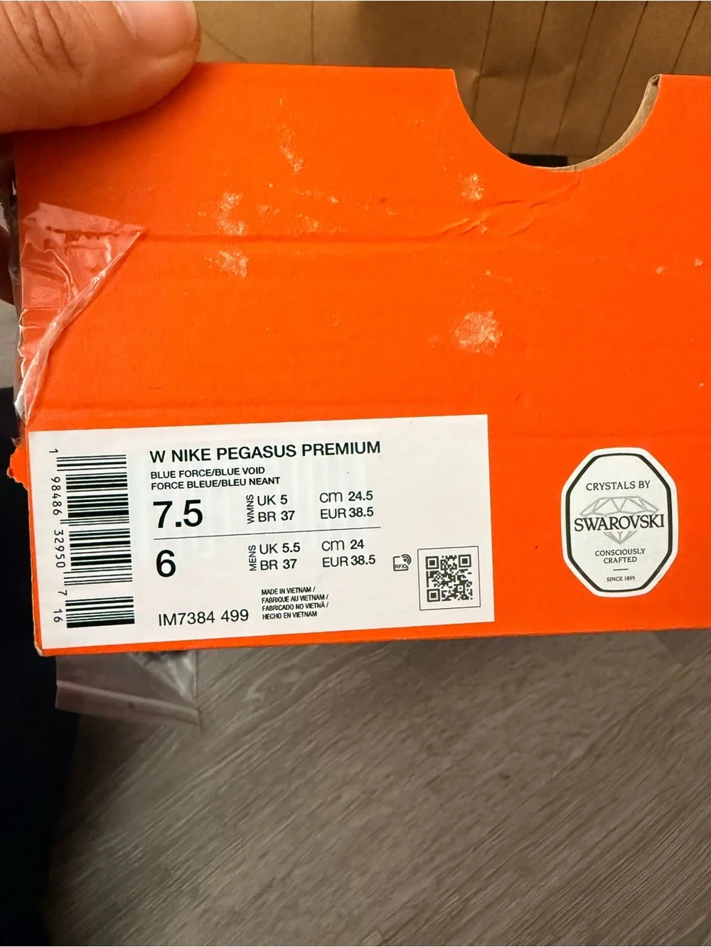 Nike Pegasus Premium with Swarovski crystals size 7.5 Air Zoom